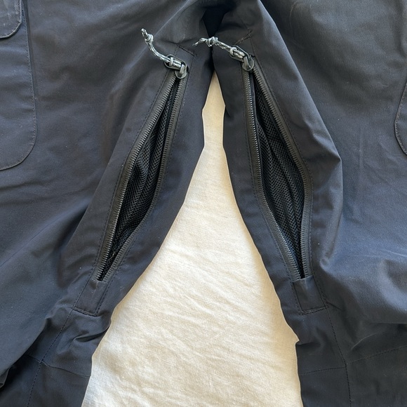✨ BURTON GORETEX GLORIA PANT SZ L IN BLACK - Picture 10 of 12